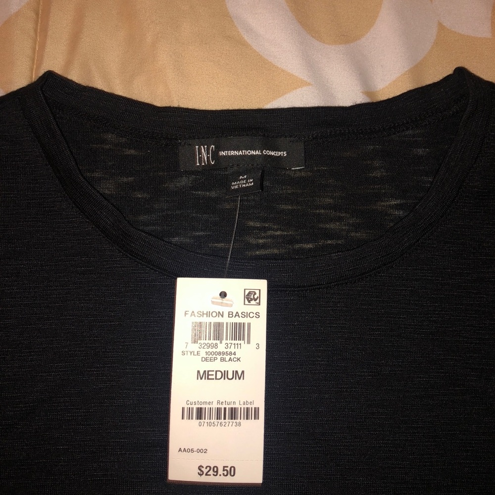 Short sleeve puffed sleeve top